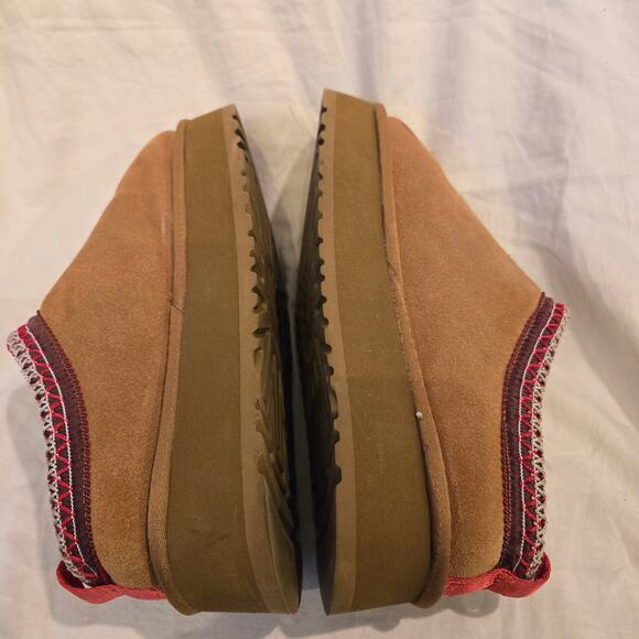 UGG Tazz Braid Slipper Size 8 Chestnut Suede Platform Moccasin Clog *read* - Picture 4 of 14